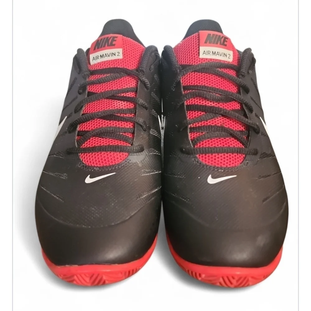 Nike Air Mavin Low 2 Sneakers Black Gym Red White Men's Size 8 Basketball Shoes